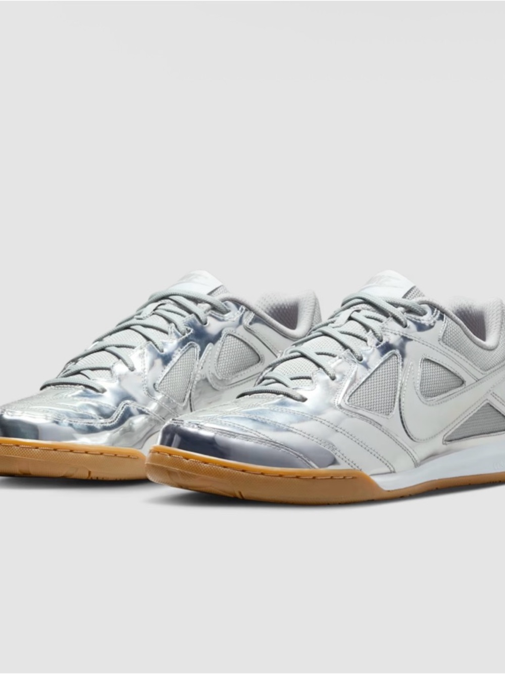 Nike Gato Silver Iridescent Indoor Trainers with Gum Outsole